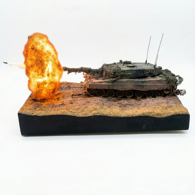 Leopard 2A4 Muddy Terrain Combat Diorama
